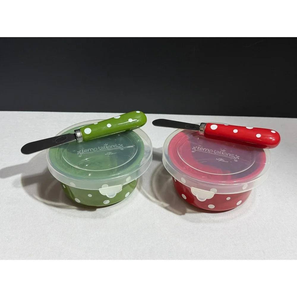 Temp-tations by Tara Polka Dot 6 oz Ramekins Set of 2 Red Green with Spreaders